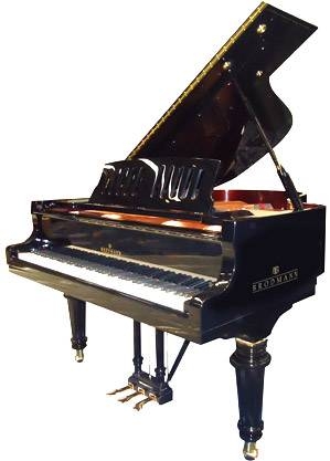 Рояль PE 187 Strauss двухцветный, полированный
