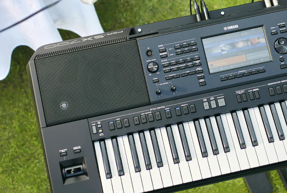 Цифровые рабочие станции нового поколения YAMAHA PSR-SX!