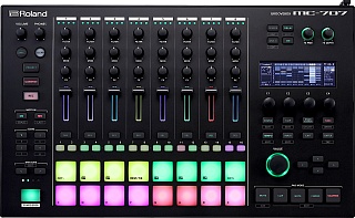 ROLAND MC-707