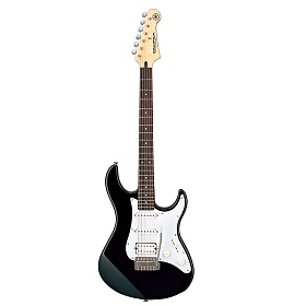 YAMAHA Pacifica 012 Black