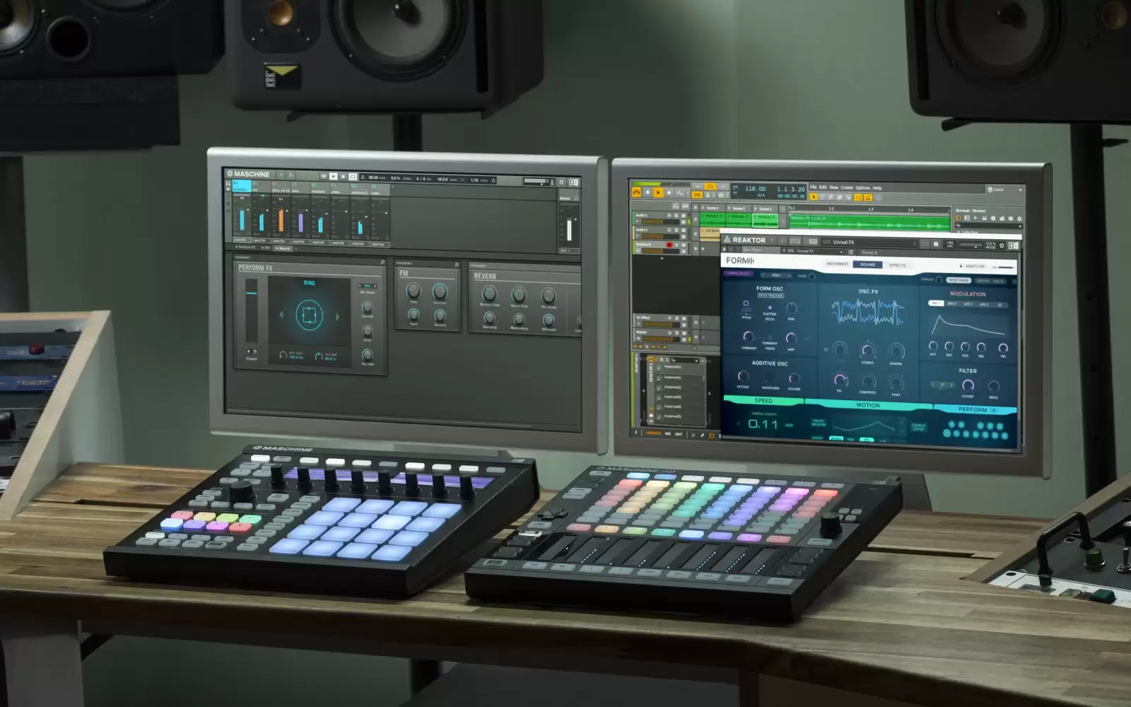 NATIVE INSTRUMENTS MASCHINE JAM купить в музыкальном магазине Классика